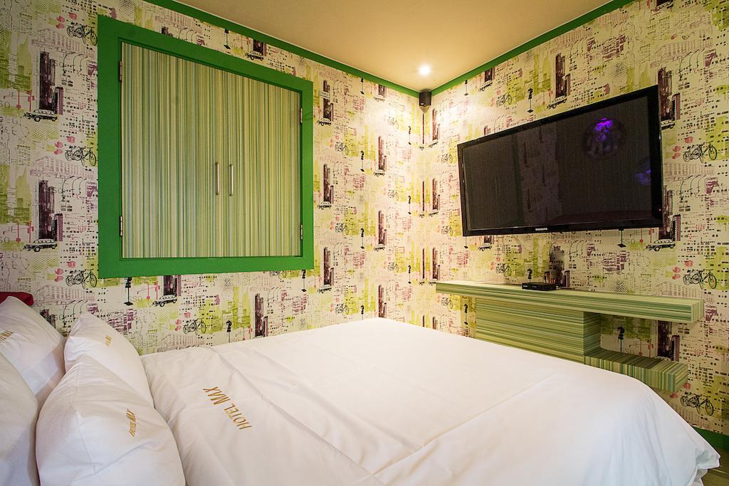 Max Hotel Daejeon Quarto foto