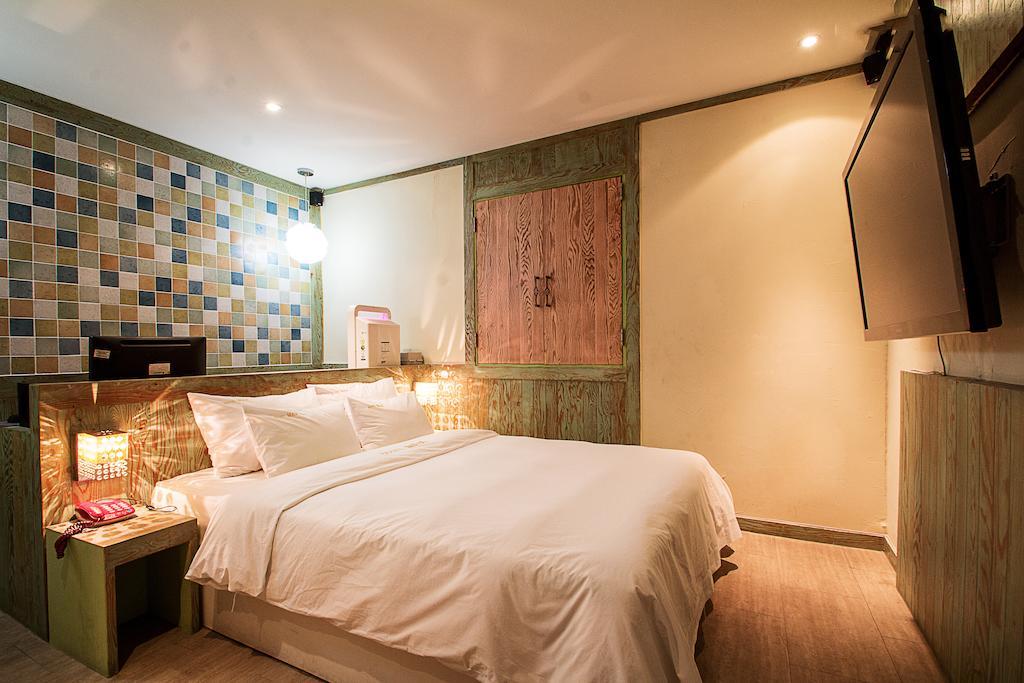 Max Hotel Daejeon Quarto foto